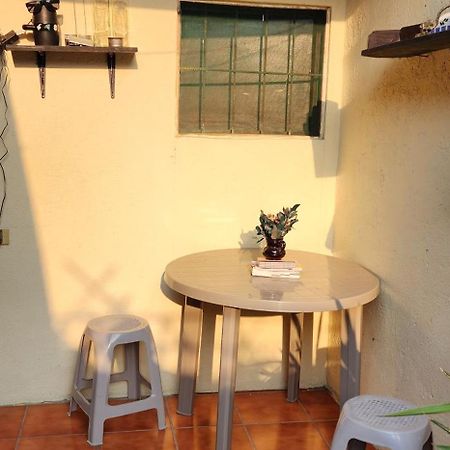 Jaguar Basic Accommodation Antigua ภายนอก รูปภาพ