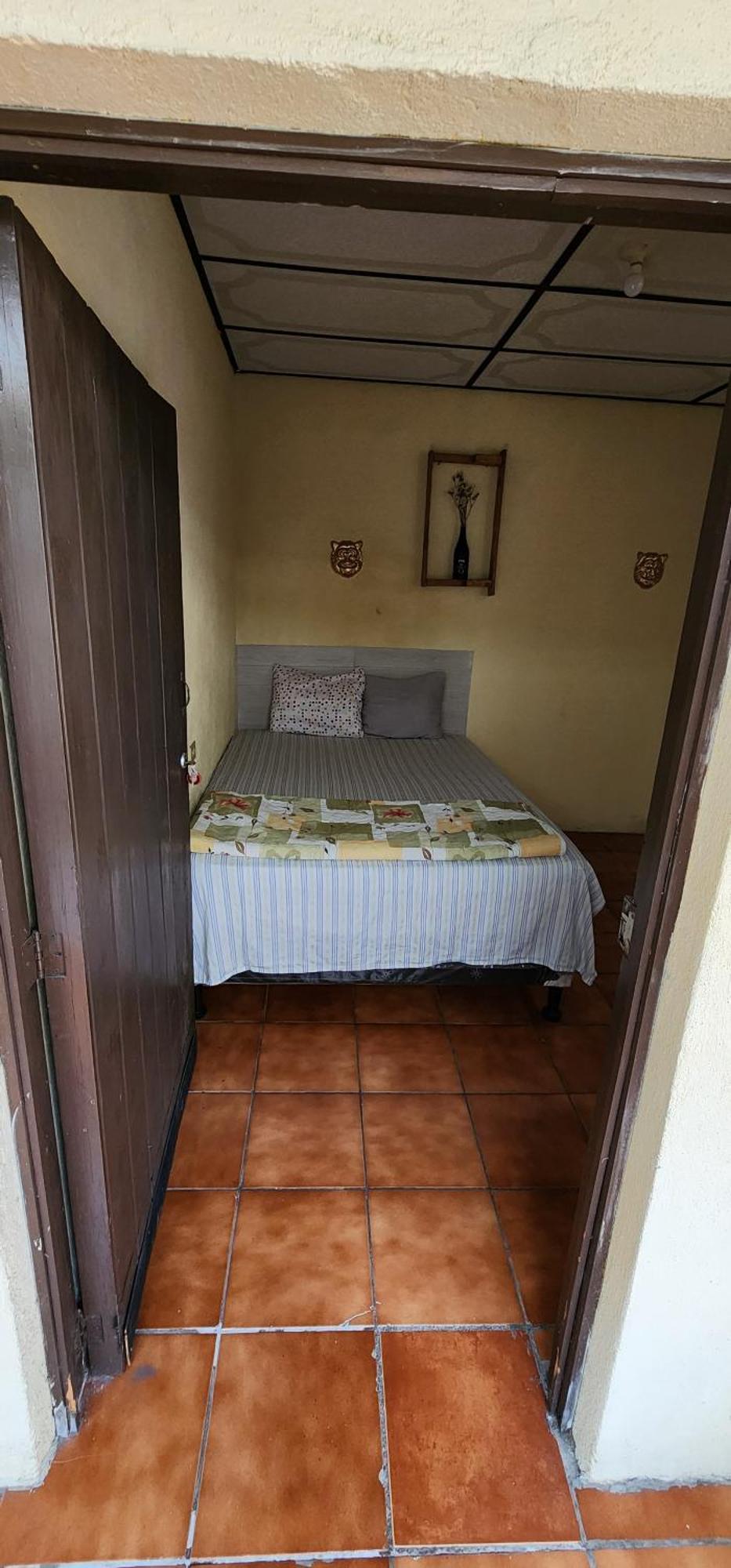 Jaguar Basic Accommodation Antigua ภายนอก รูปภาพ